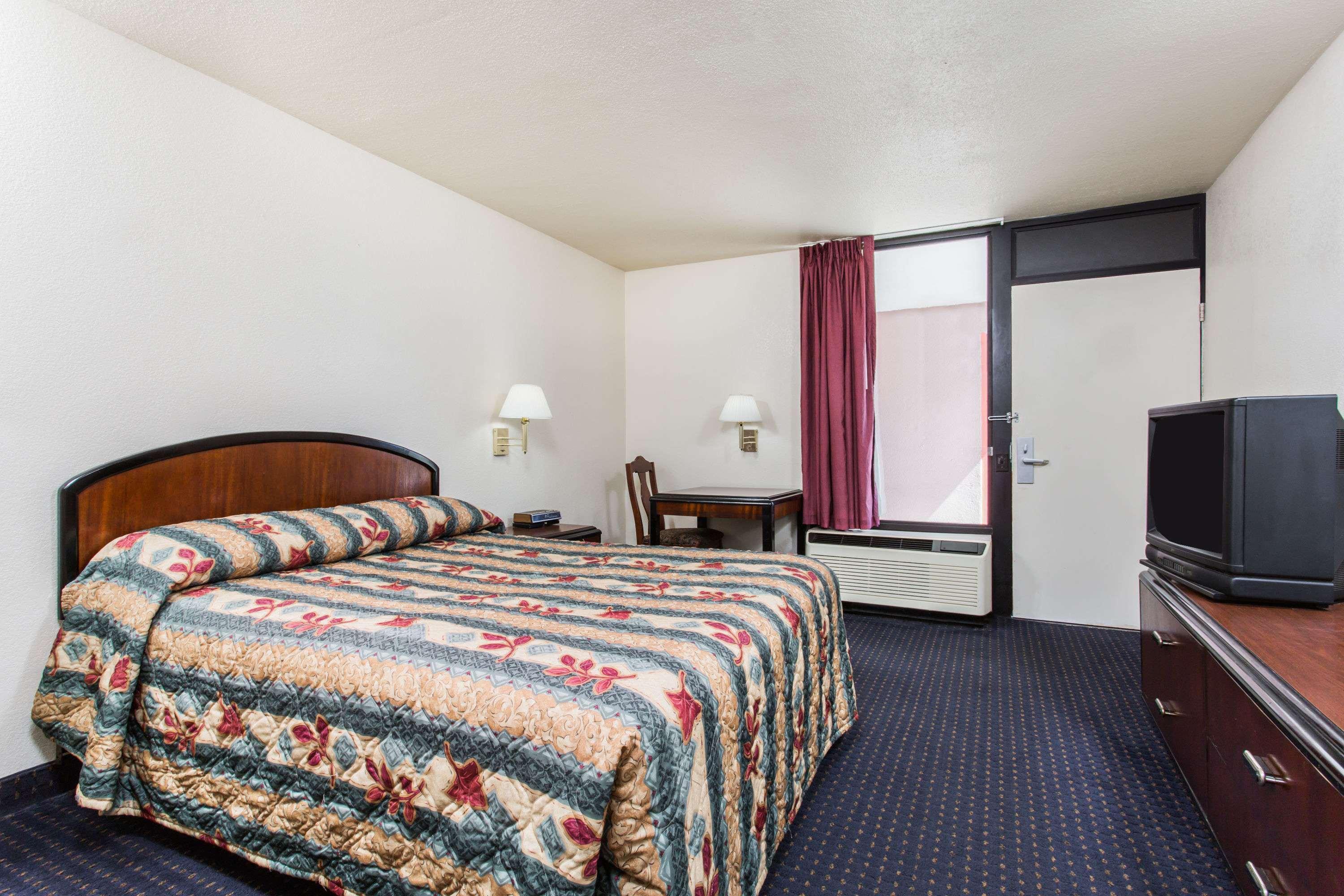 Knights Inn Virginia Beach Lynnhaven Екстериор снимка