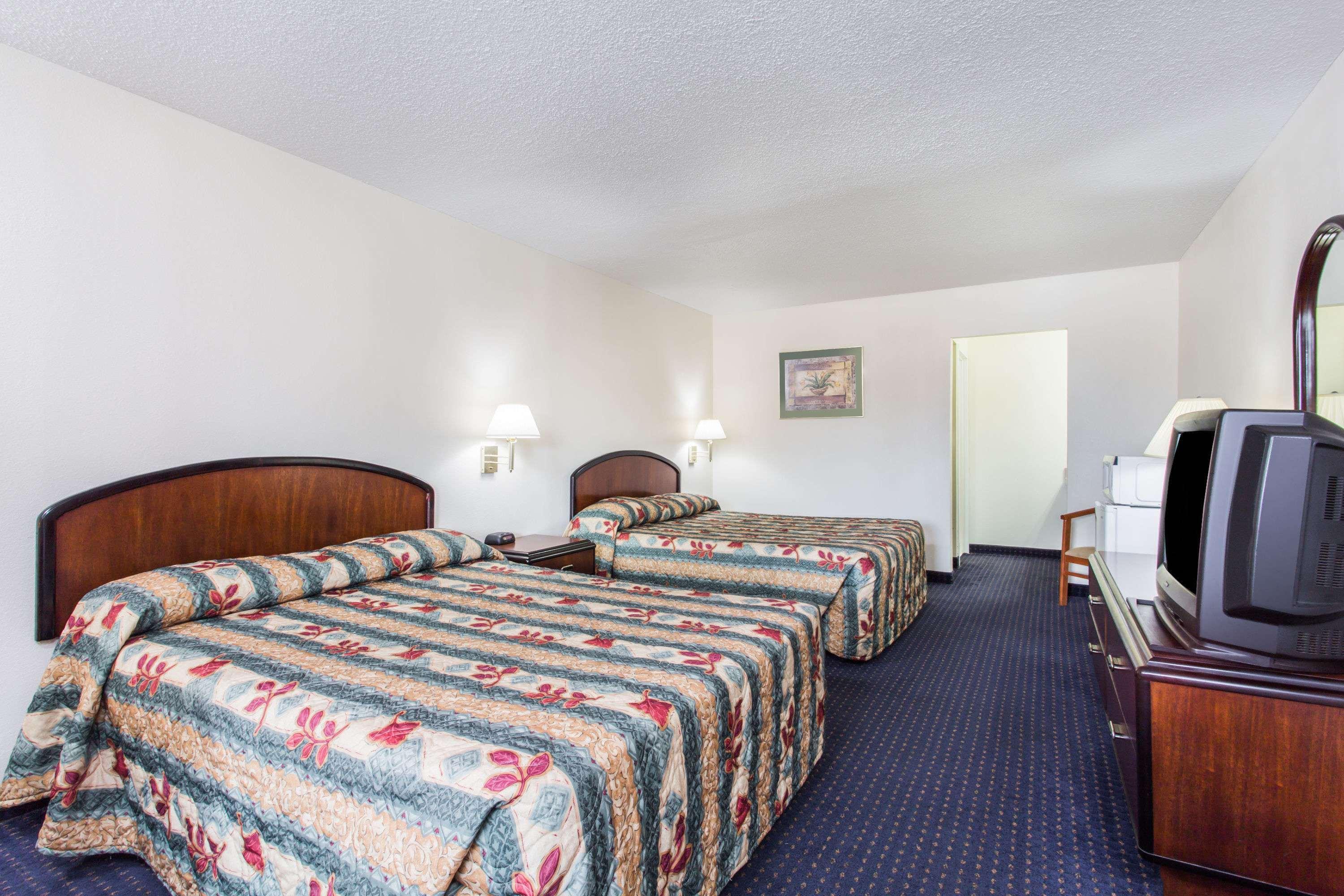 Knights Inn Virginia Beach Lynnhaven Екстериор снимка